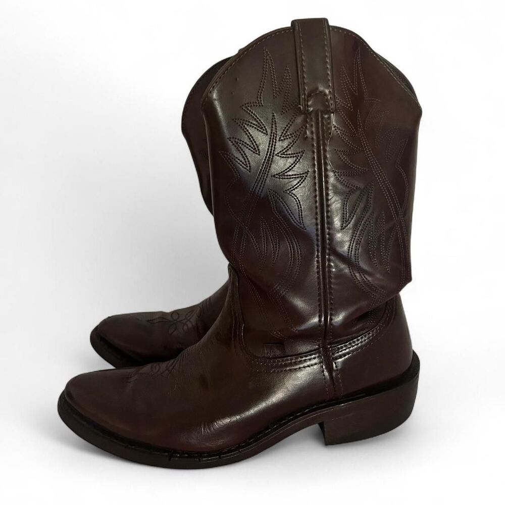 Justin Brown leather cowboy boots with a western vibe mens size 10D